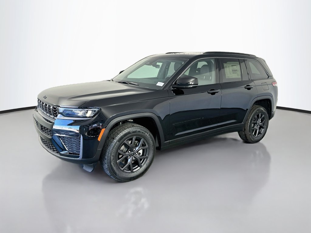New 2027 Jeep Grand Cherokee Laredo Altitude SUV