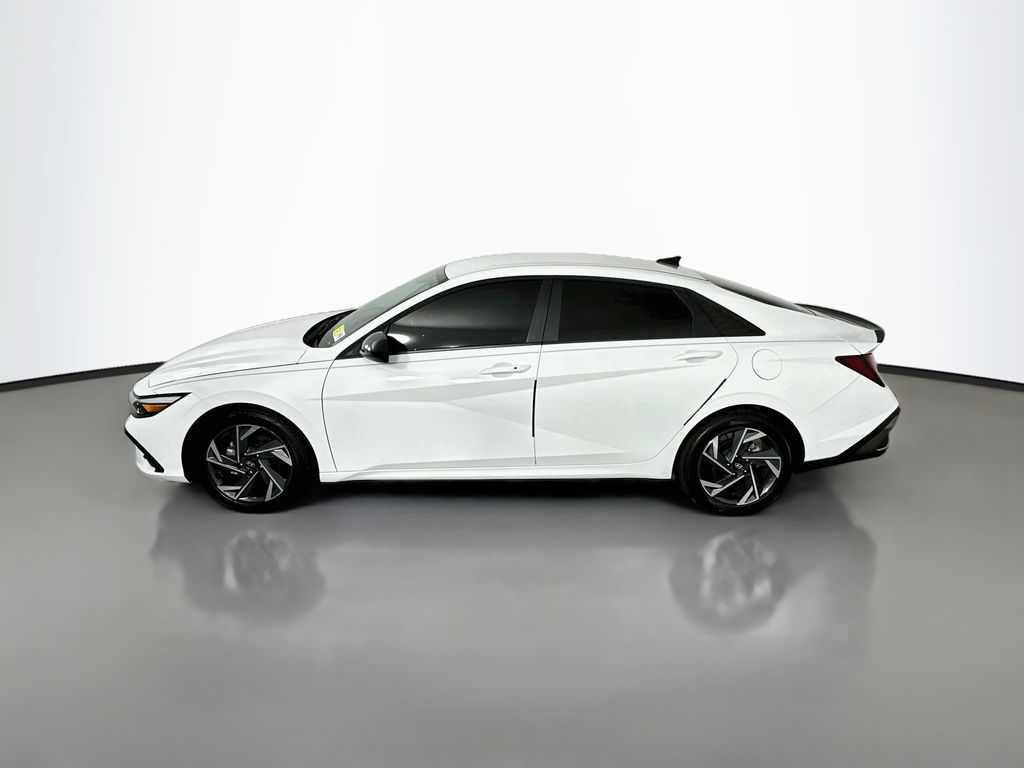 Used 2025 Hyundai Elantra SEL Sport Sedan