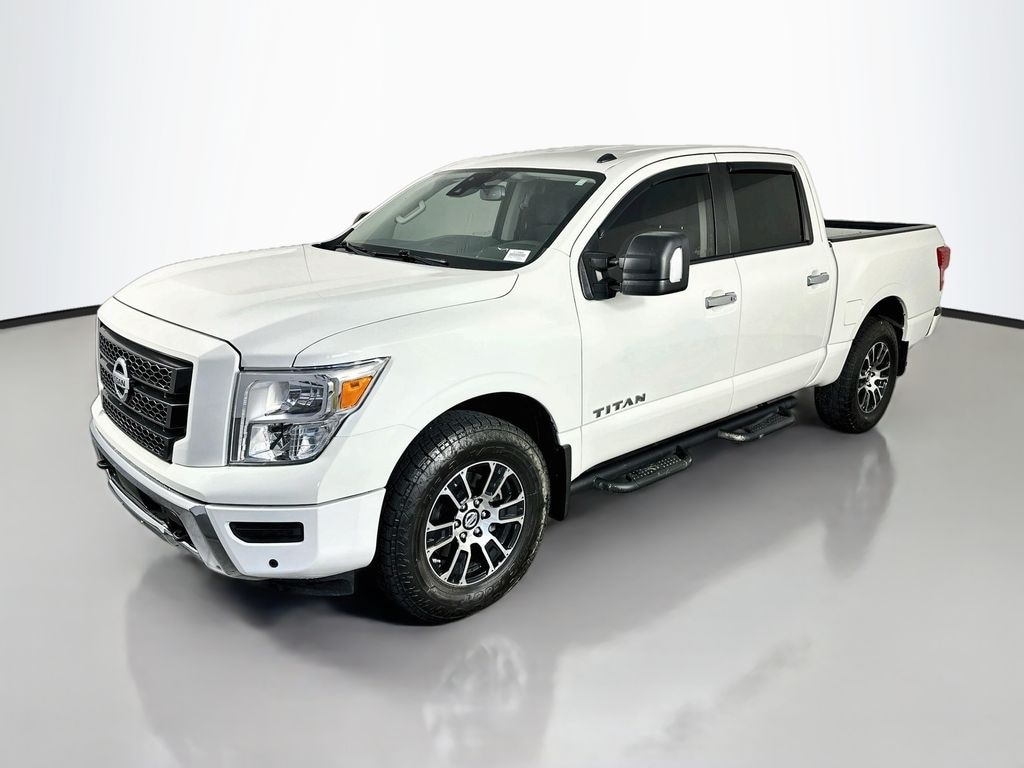 Used 2021 Nissan Titan SV Truck Crew Cab