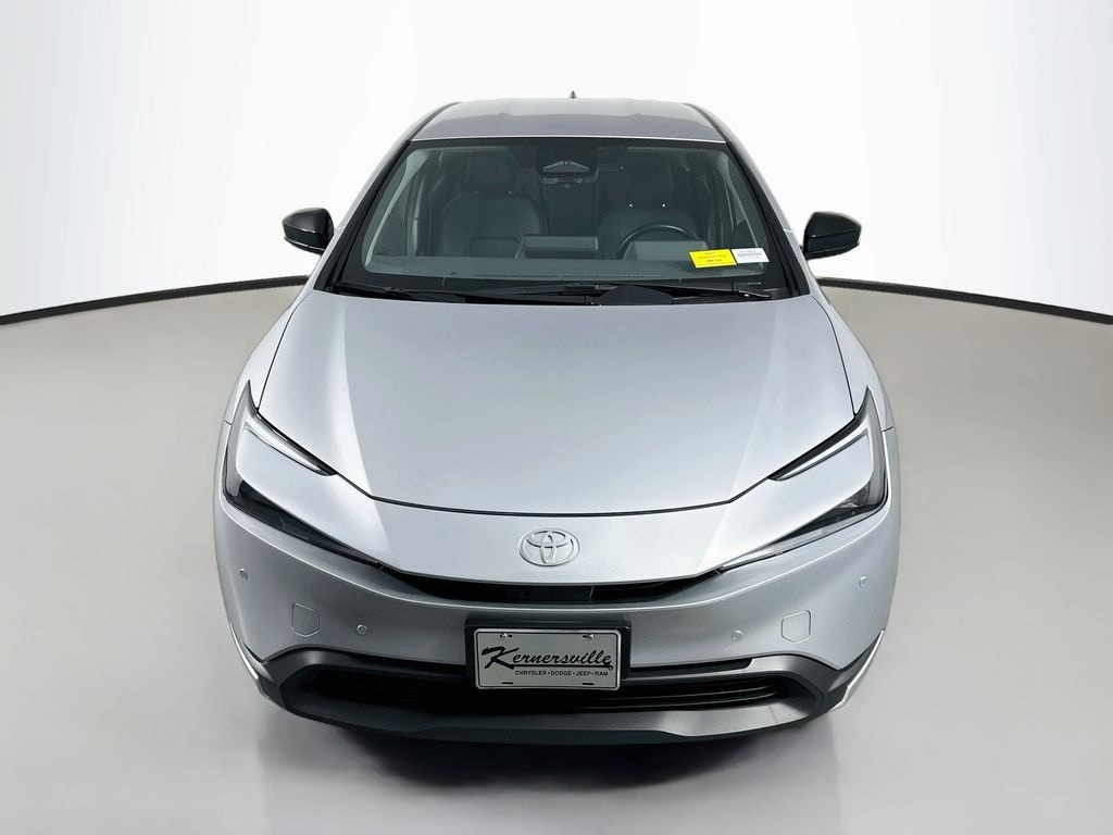 Used 2025 Toyota Prius LE Hatchback