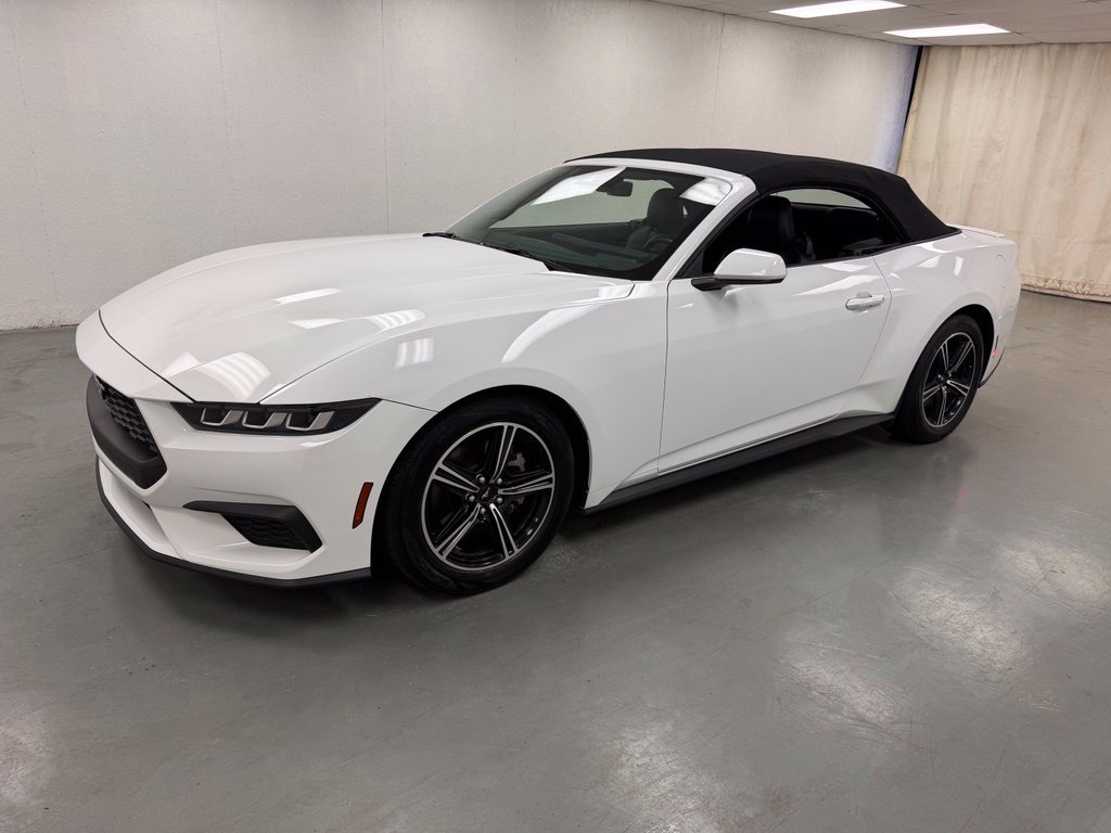 2025 Ford Mustang Convertible
