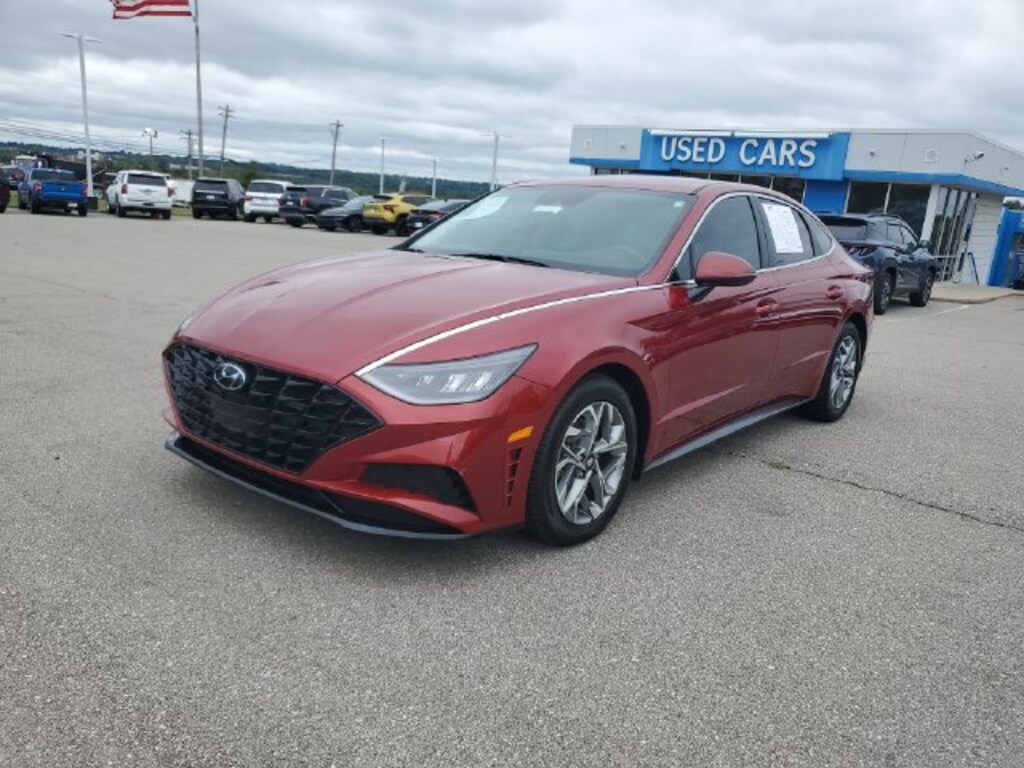 Used 2023 Hyundai Sonata SEL Sedan
