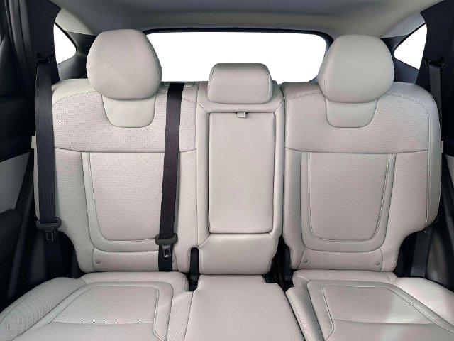 2026 Hyundai Tucson Limited - Photo 16