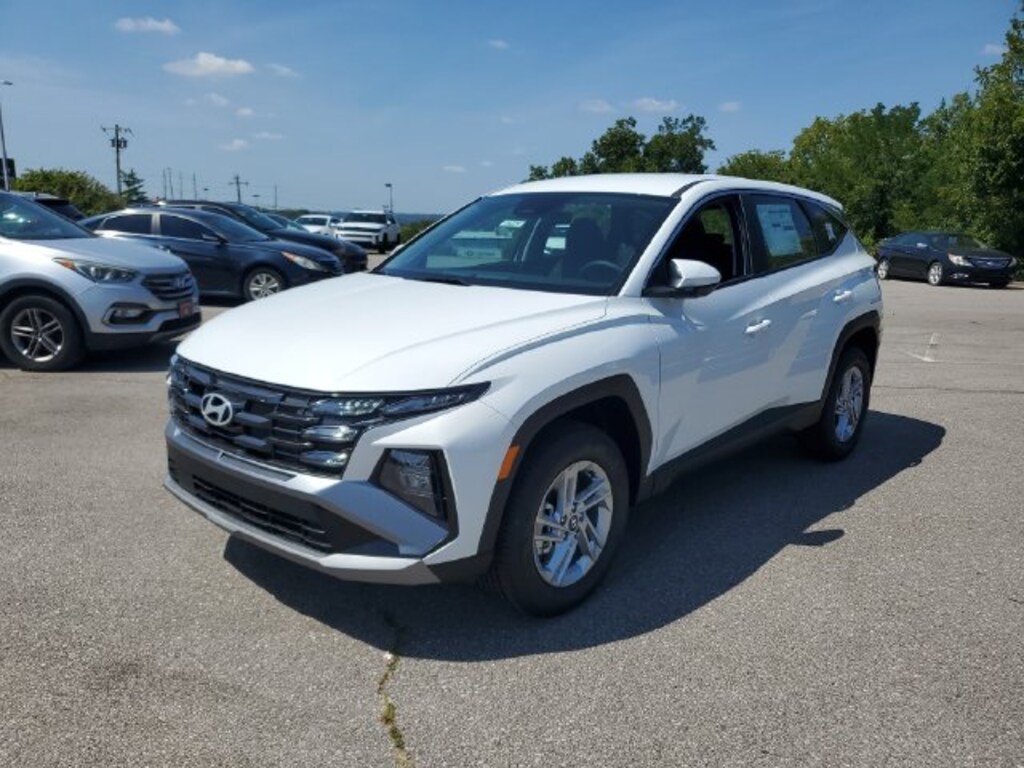 New 2026 Hyundai Tucson SE AWD SUV