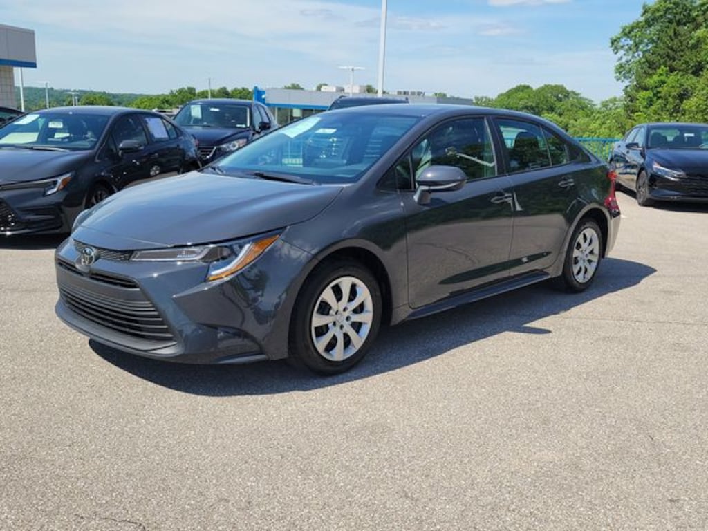 Used 2026 Toyota Corolla LE Sedan