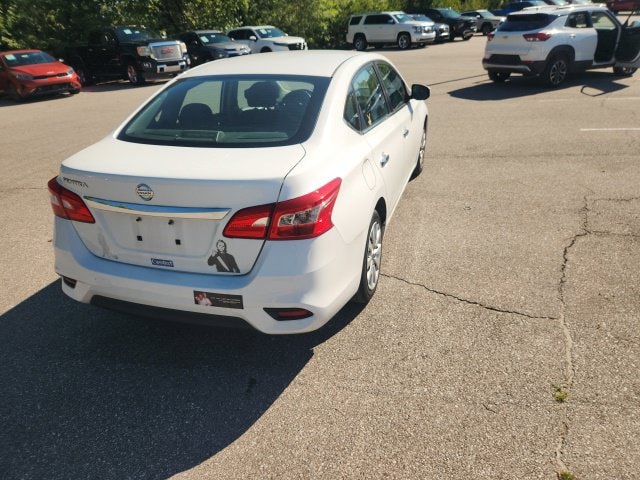 2019 Nissan Sentra S - Photo 8