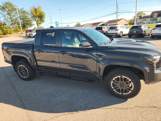 2024 Toyota Tacoma TRD Sport - Photo 6