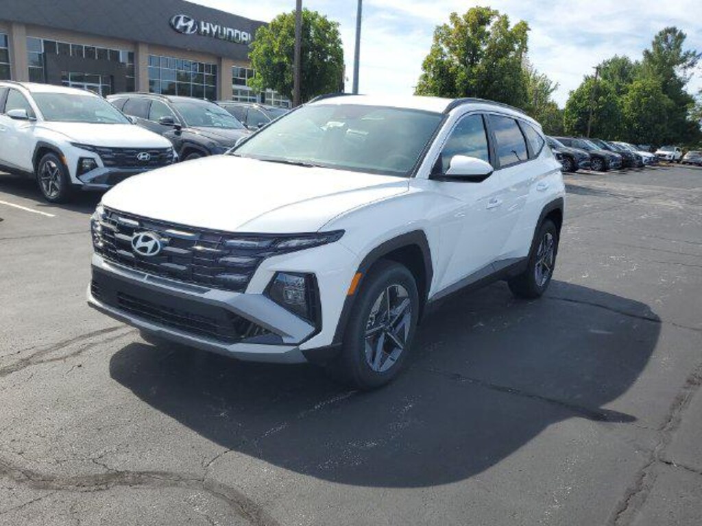 New 2026 Hyundai Tucson SEL AWD SUV