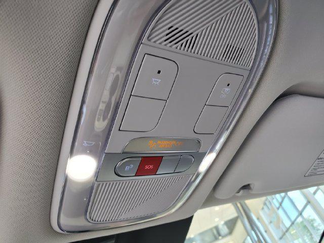 2026 Hyundai IONIQ 9 SE - Photo 42