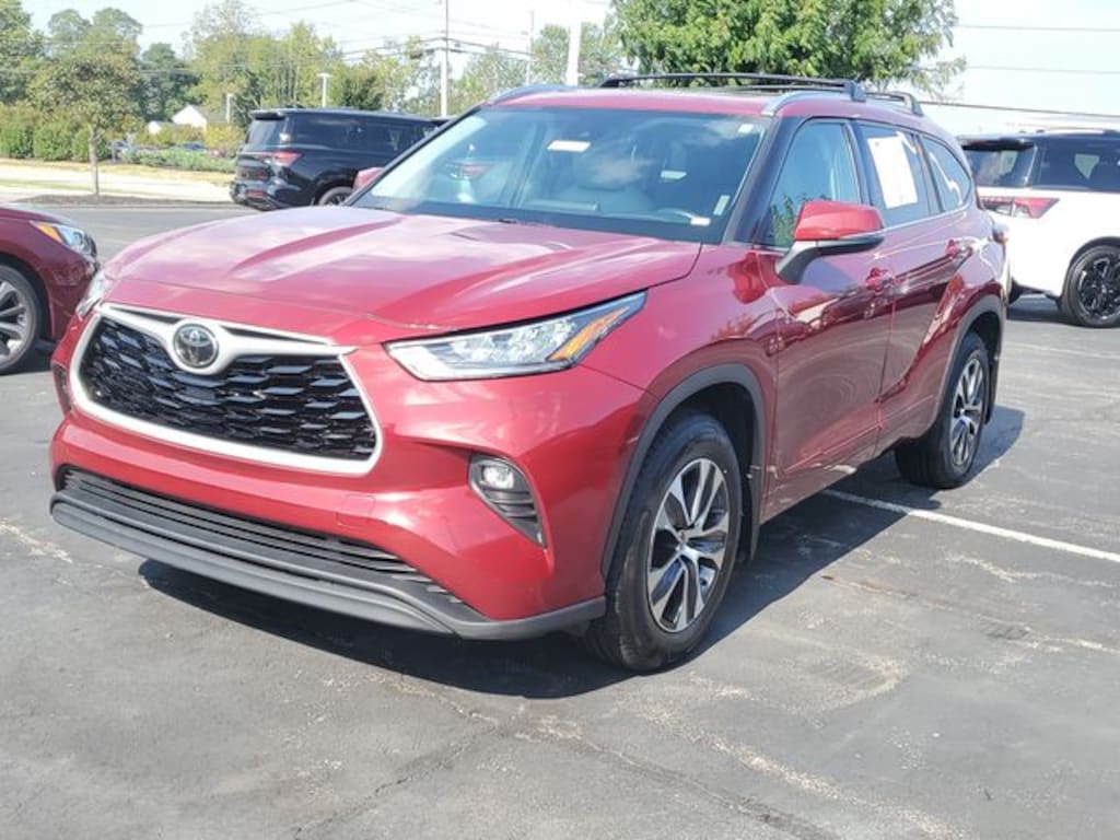 Used 2020 Toyota Highlander XLE SUV