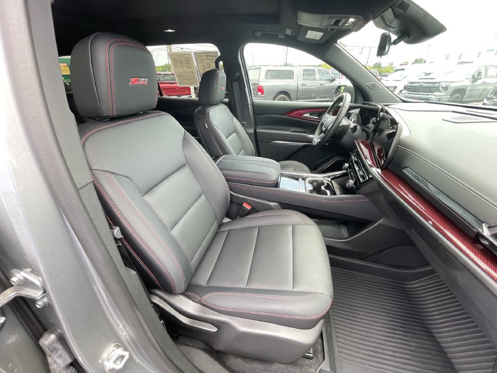 2025 Chevrolet Traverse Z71 - Photo 28