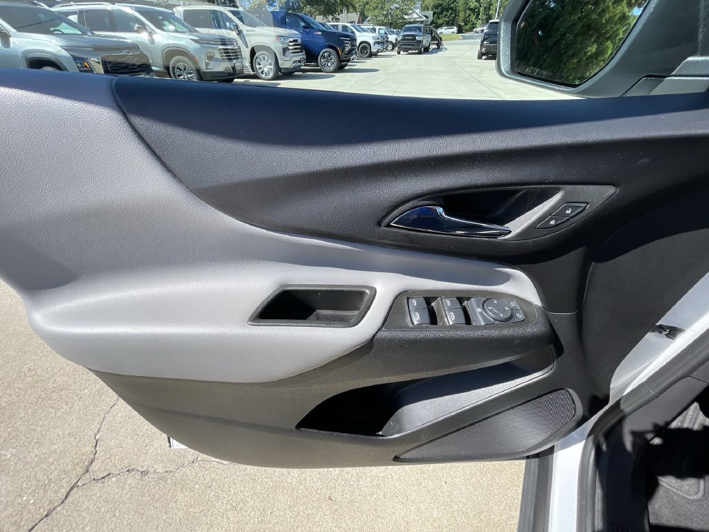 2024 Chevrolet Equinox LS - Photo 20