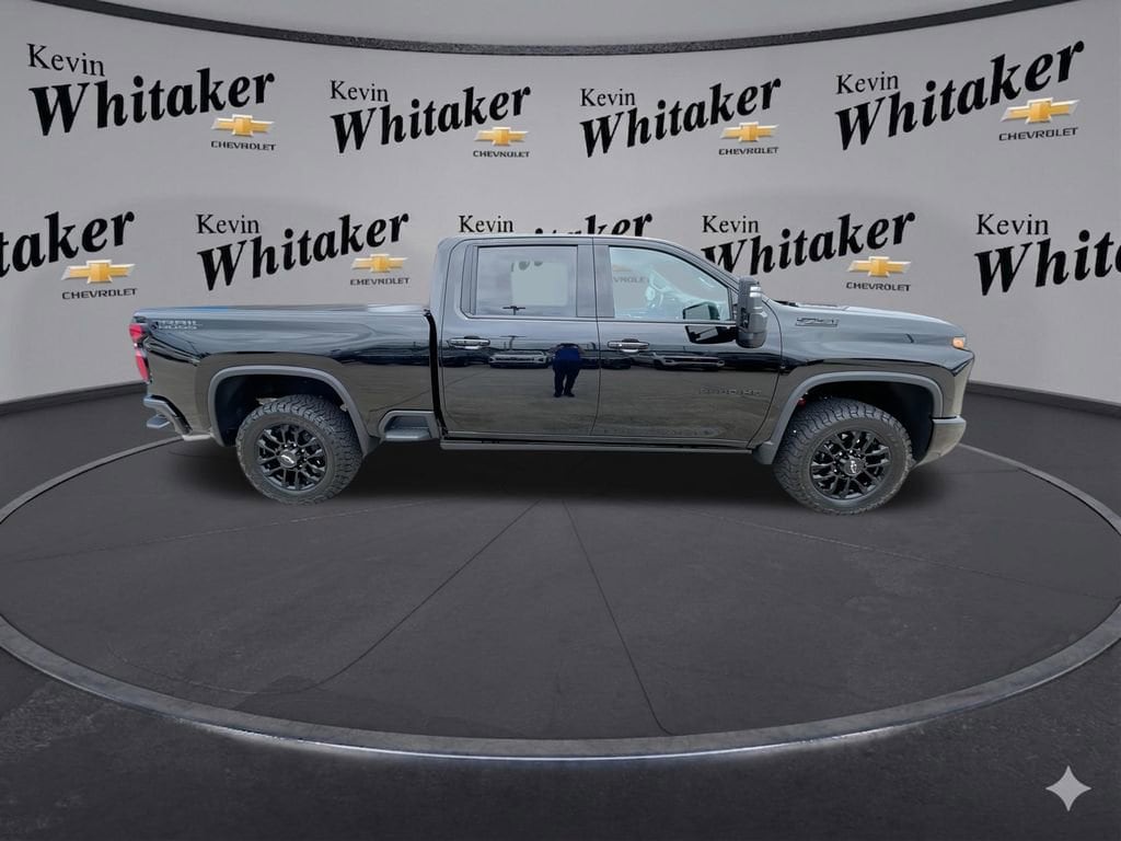 2026 Chevrolet Silverado 2500HD LTZ - Photo 10