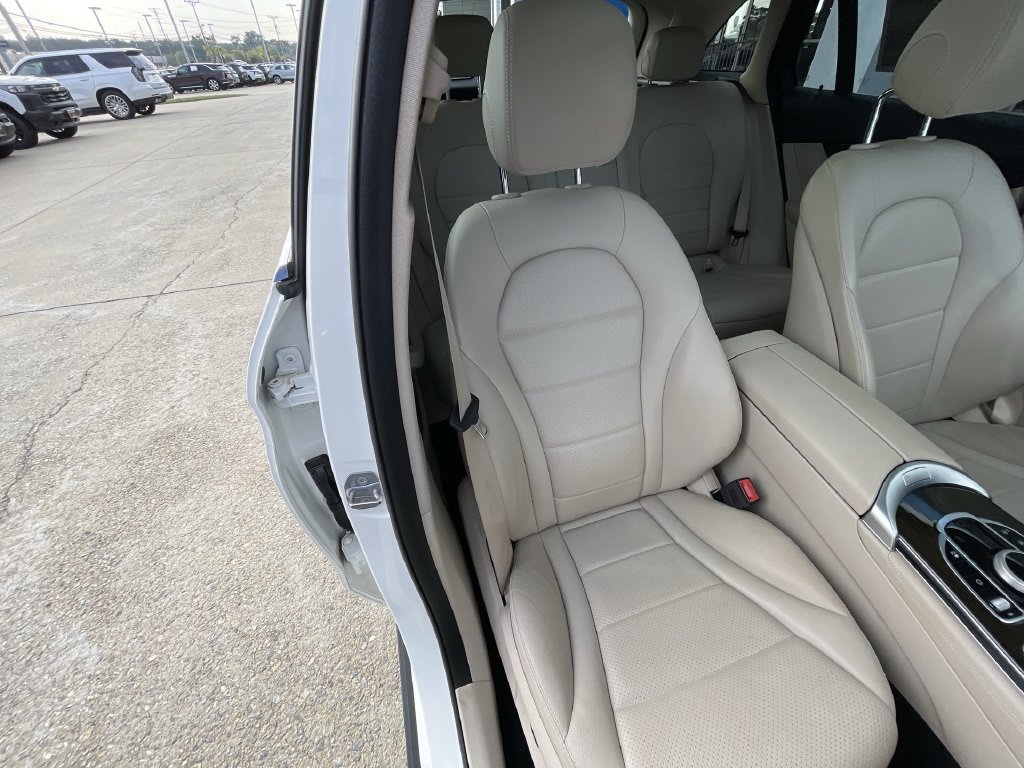 2019 Mercedes-Benz GLC GLC300 - Photo 27