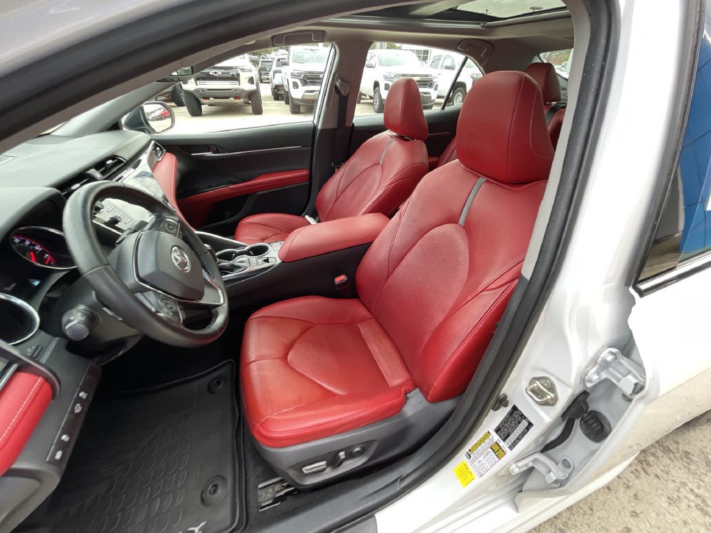 2019 Toyota Camry XSE - Photo 19