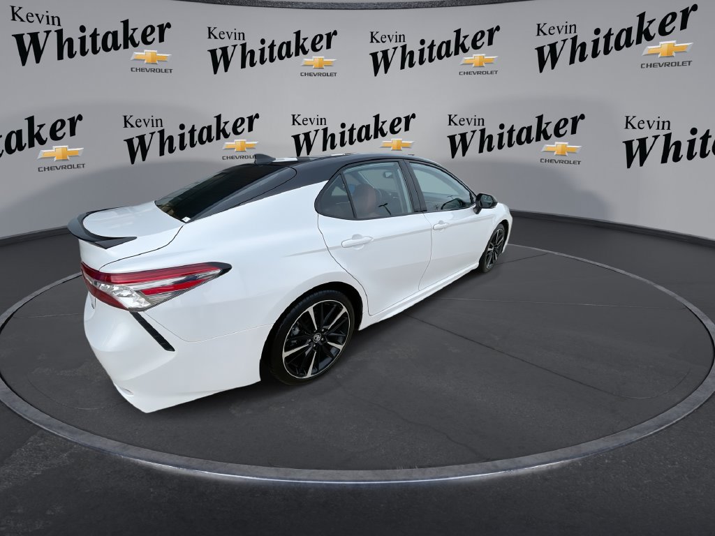 2019 Toyota Camry XSE - Photo 8