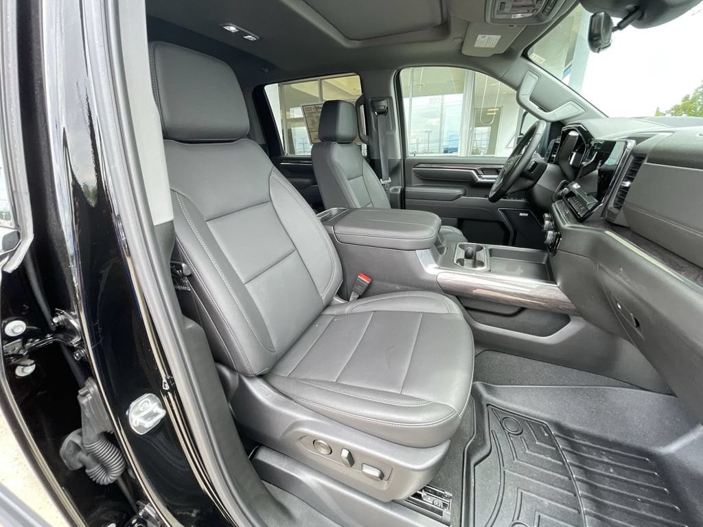 2026 Chevrolet Silverado 2500HD LTZ - Photo 29