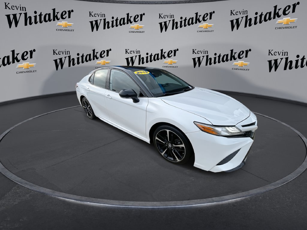2019 Toyota Camry XSE - Photo 2