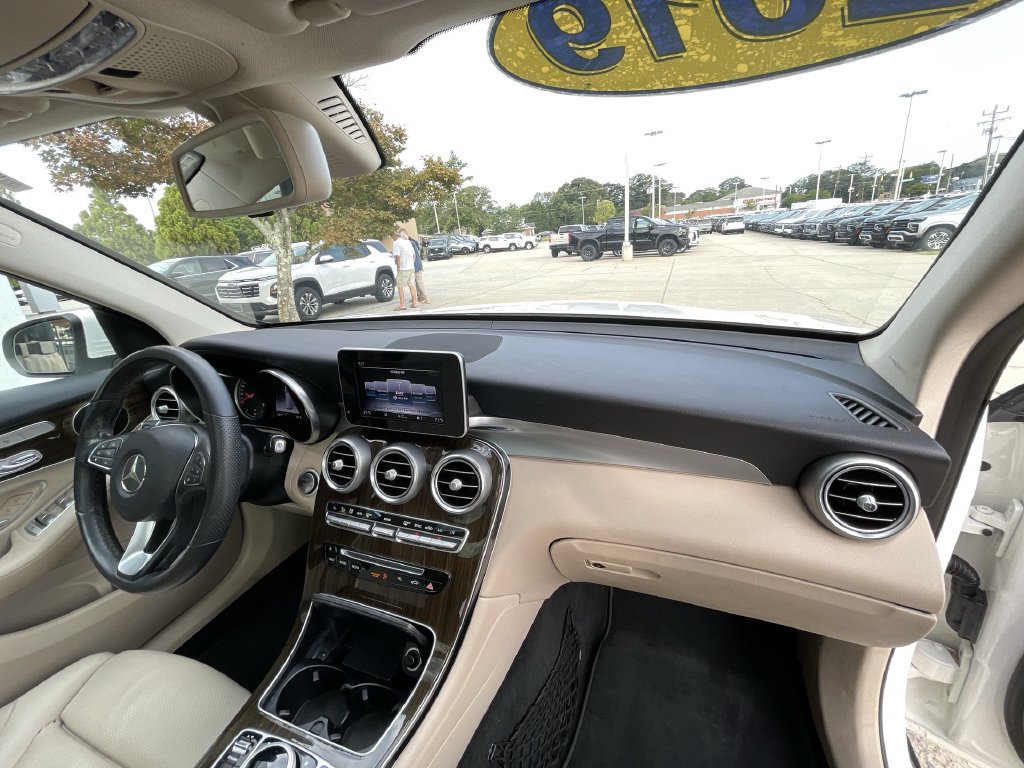 2019 Mercedes-Benz GLC GLC300 - Photo 28