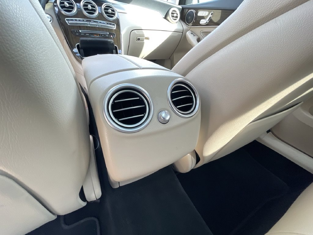 2019 Mercedes-Benz GLC GLC300 - Photo 20