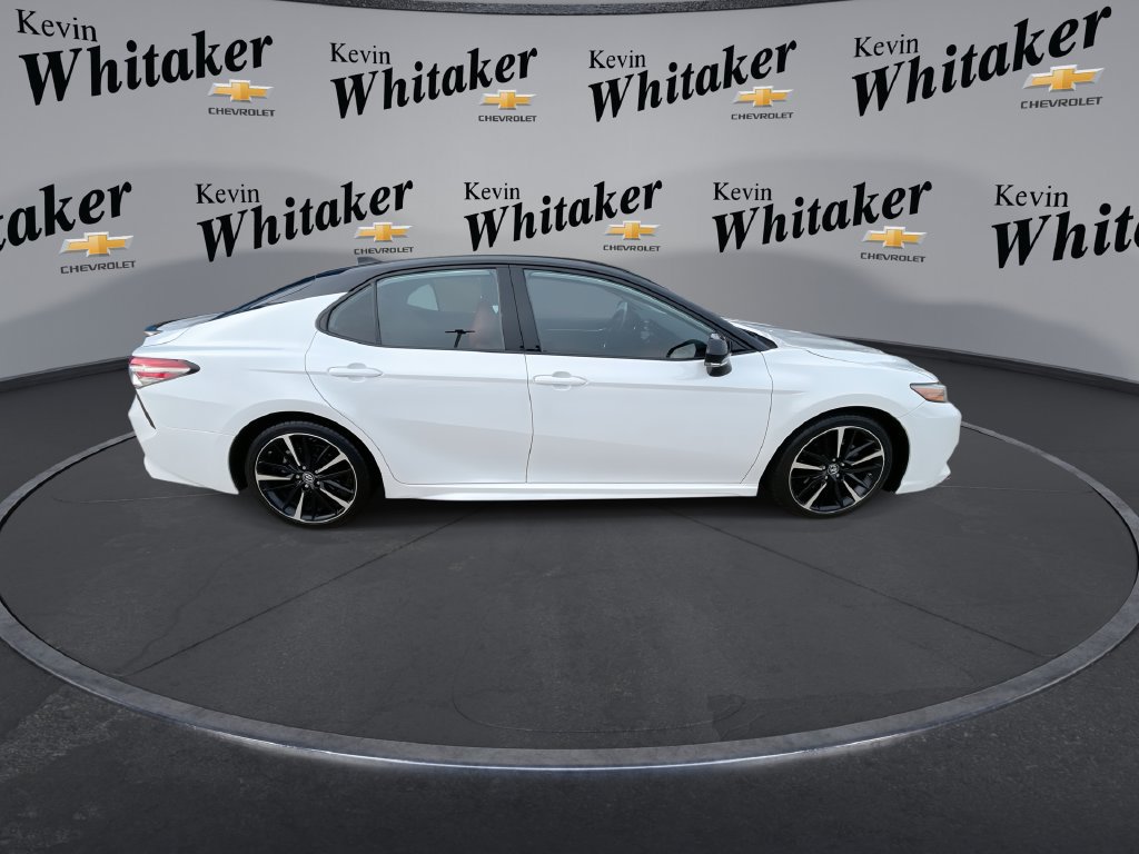 2019 Toyota Camry XSE - Photo 9