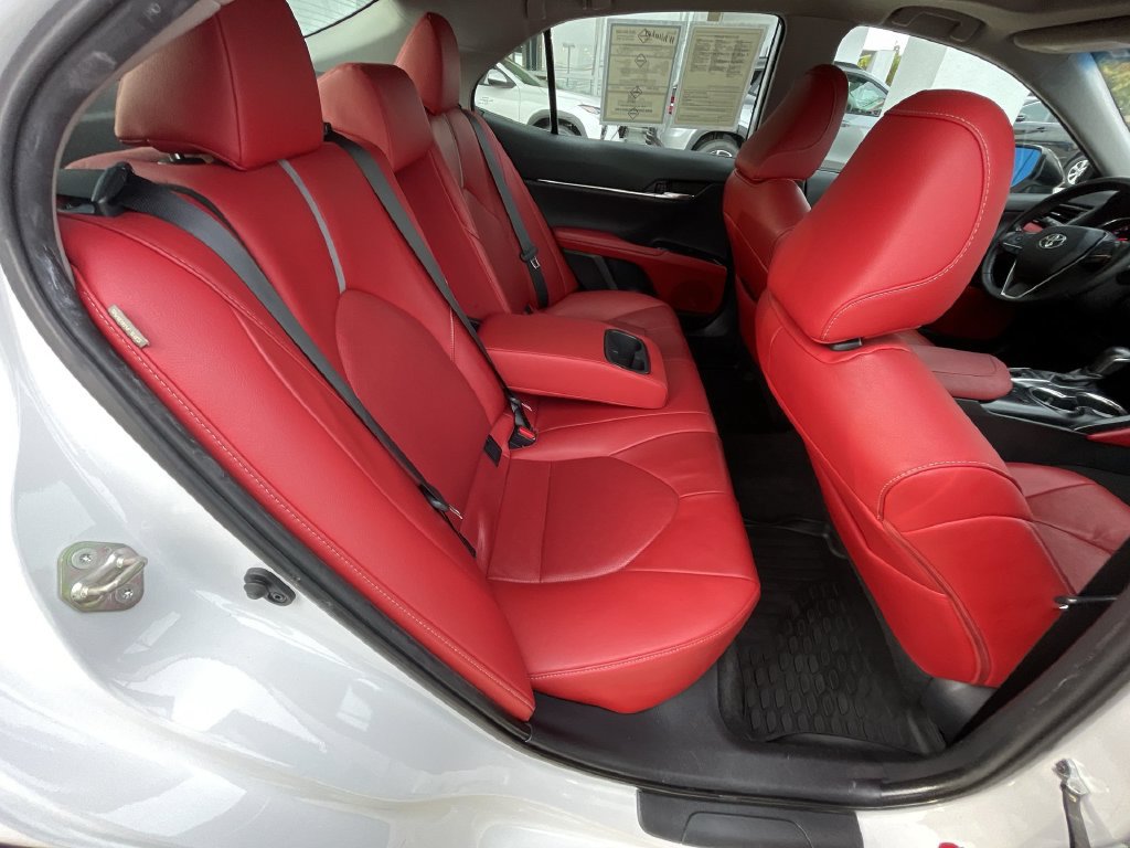 2019 Toyota Camry XSE - Photo 26
