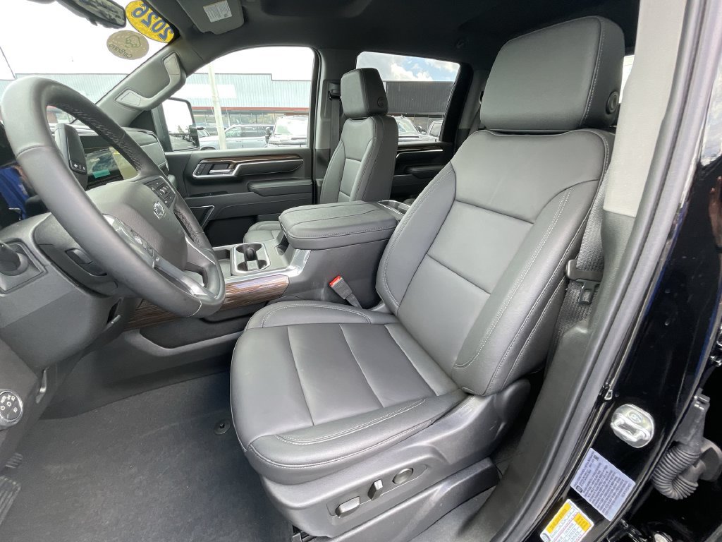 2026 Chevrolet Silverado 3500HD LT - Photo 19