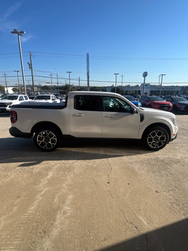 2025 Ford Maverick Lariat - Photo 6