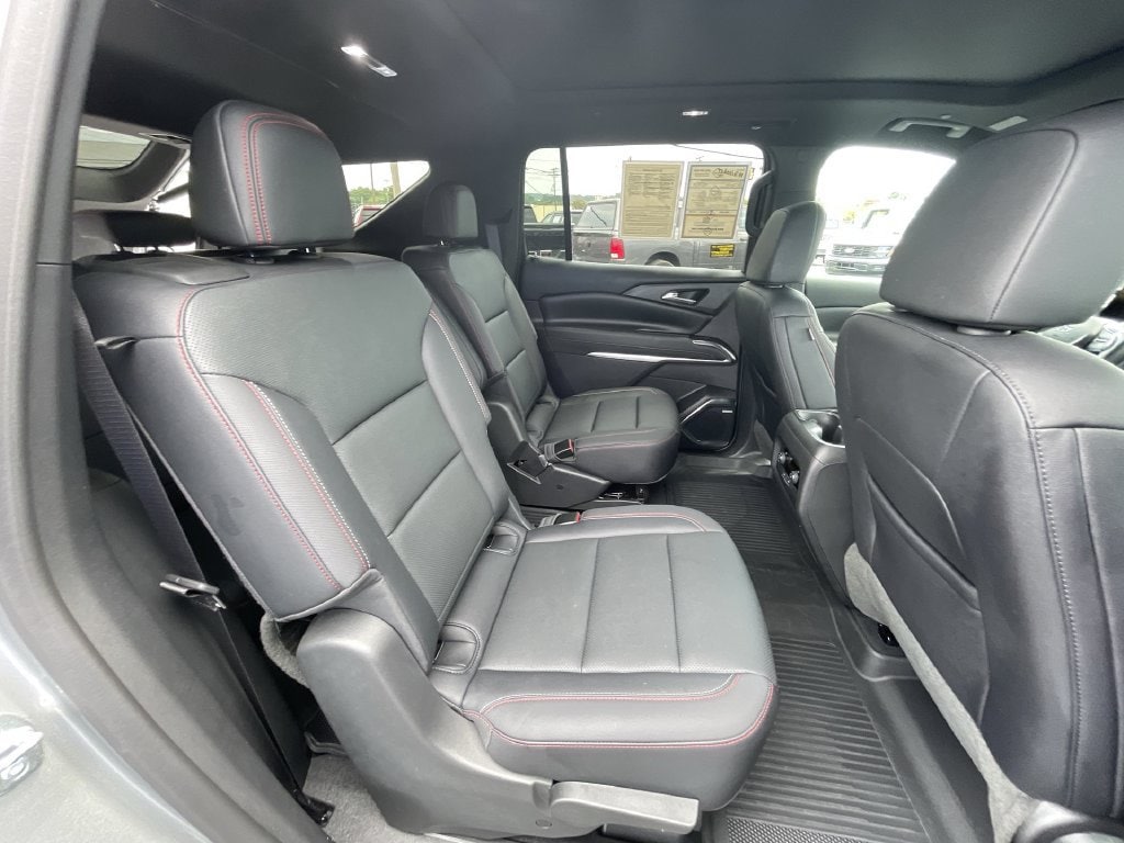 2025 Chevrolet Traverse Z71 - Photo 27