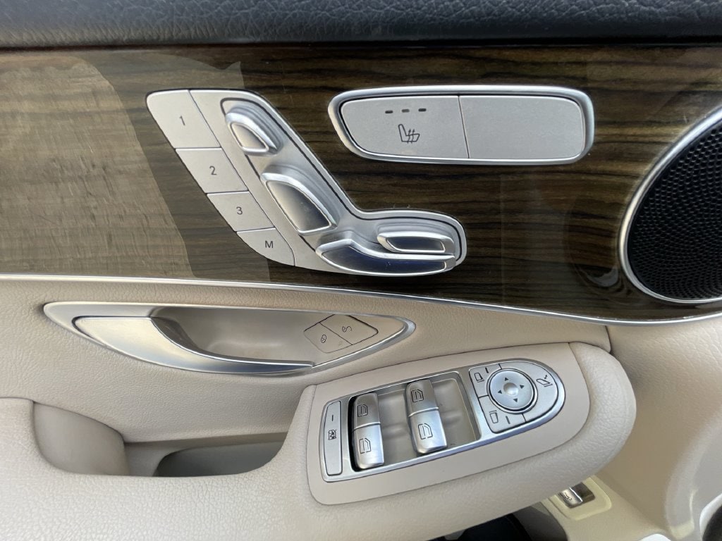 2019 Mercedes-Benz GLC GLC300 - Photo 22