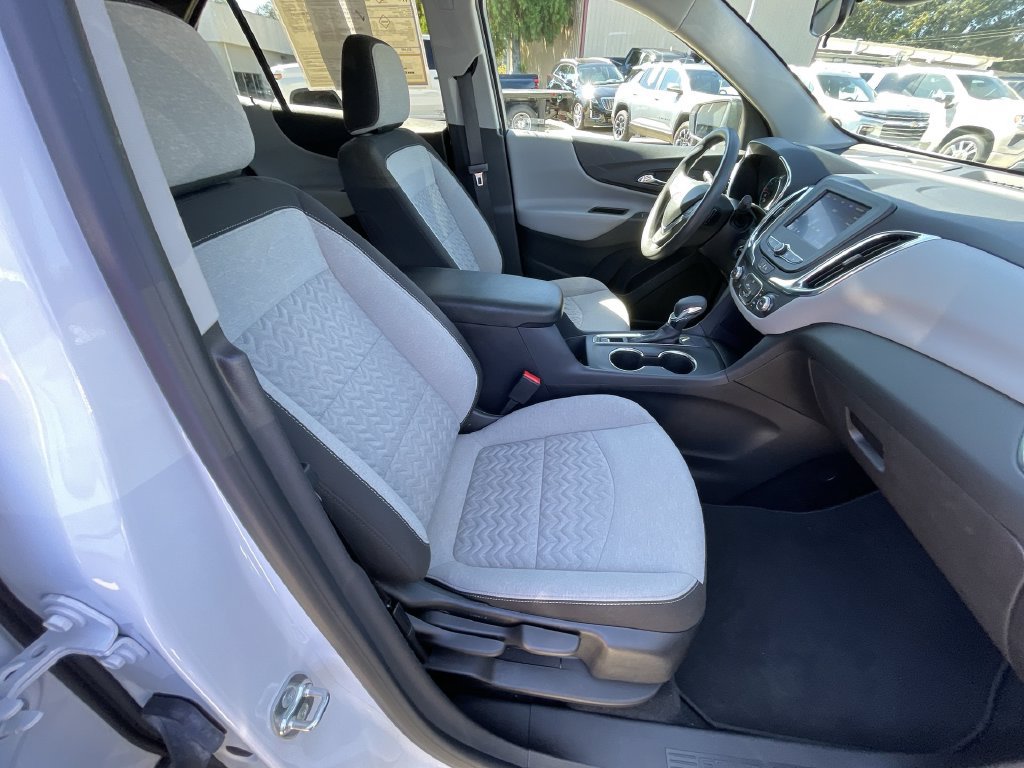 2024 Chevrolet Equinox LS - Photo 25