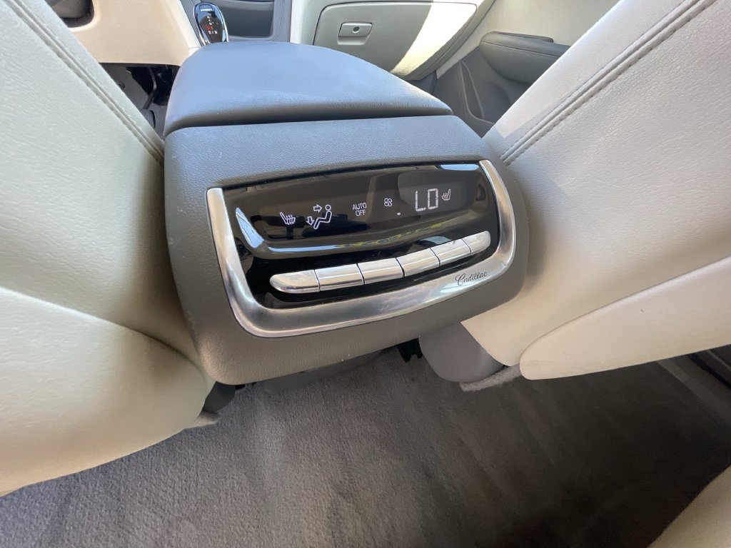 2023 Cadillac XT6 Premium Luxury - Photo 22