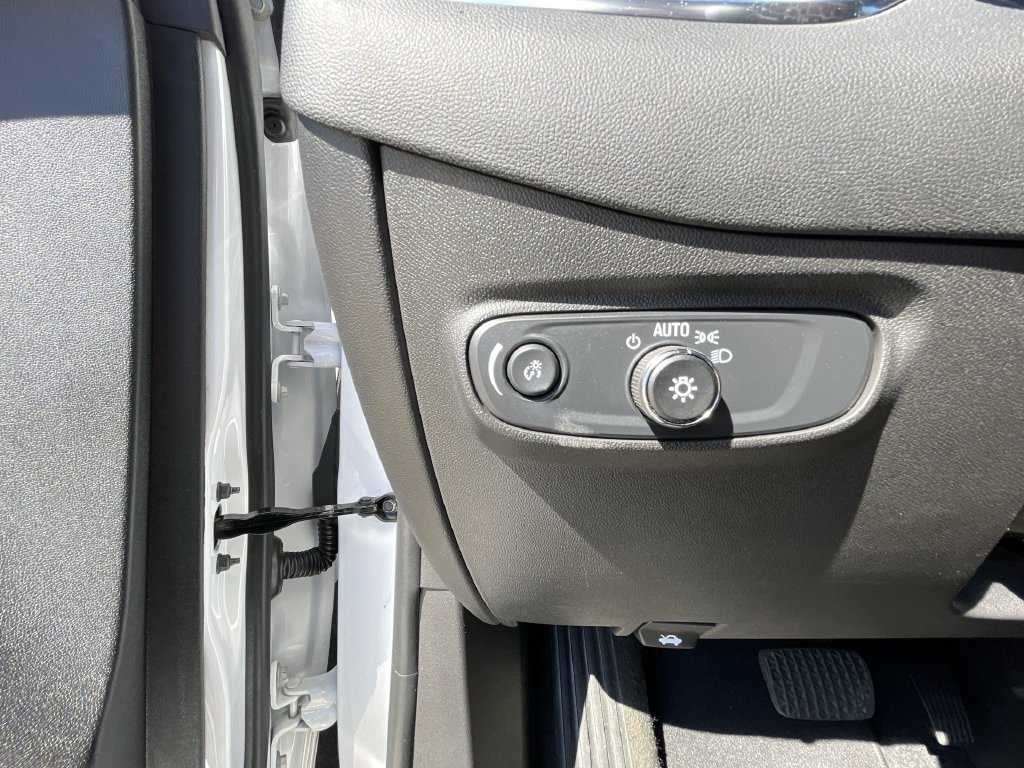 2024 Chevrolet Equinox LS - Photo 17