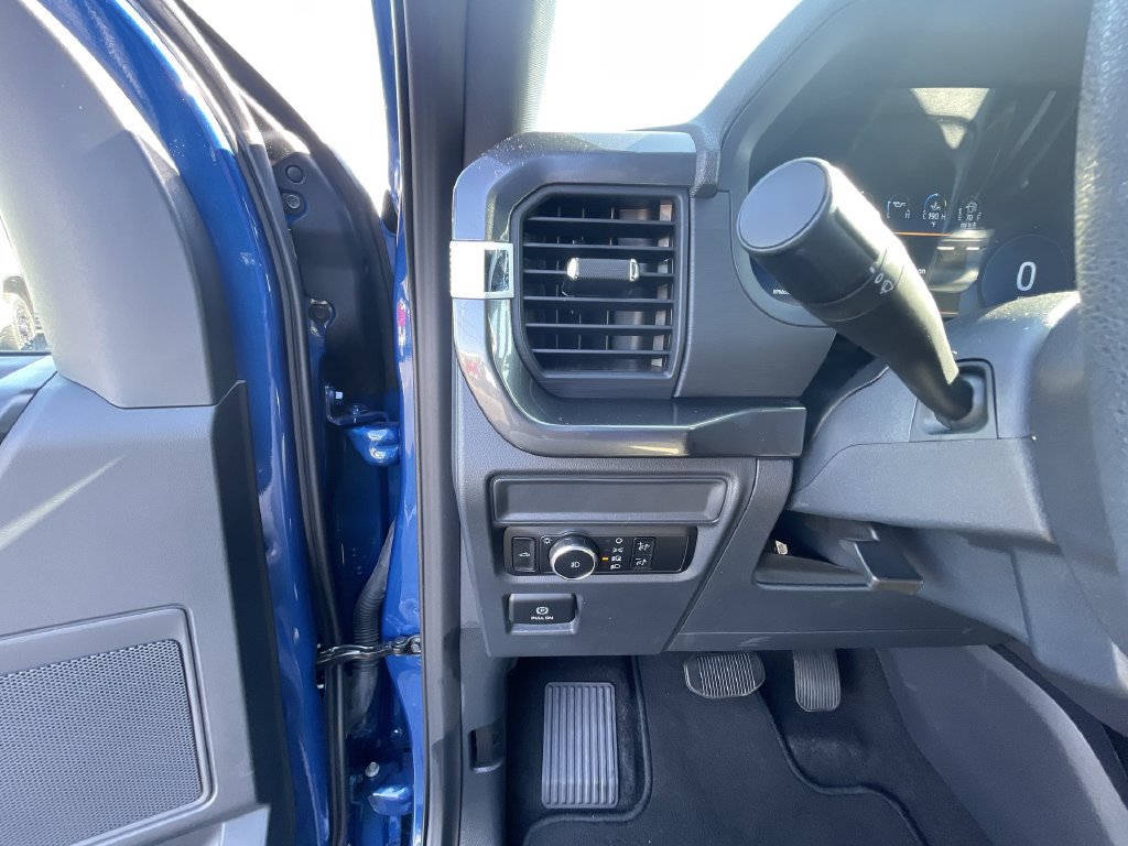 2024 Ford F-150 STX - Photo 16