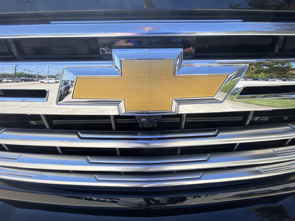 2025 Chevrolet Silverado 2500HD High Country - Photo 31