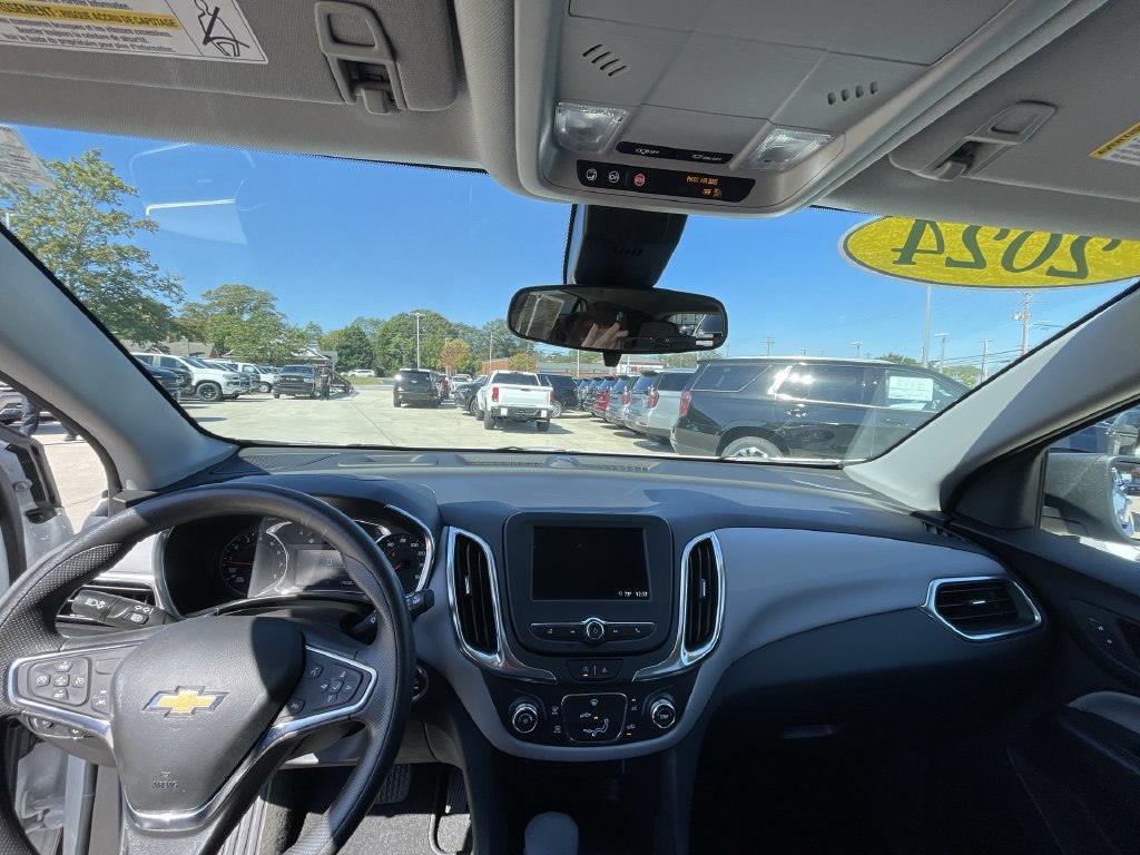 2024 Chevrolet Equinox LS - Photo 11