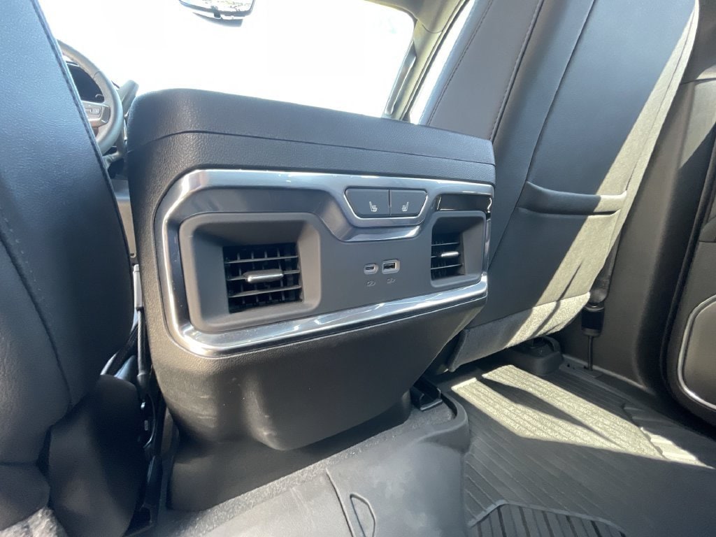 2025 Chevrolet Silverado 2500HD High Country - Photo 20