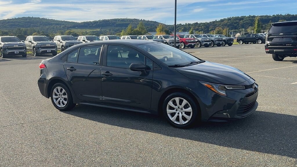 Used 2024 Toyota Corolla LE Sedan