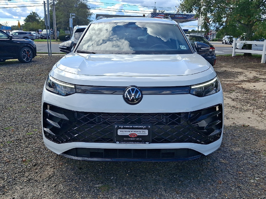 Used 2025 Volkswagen Tiguan 2.0T SE R-Line Black SUV