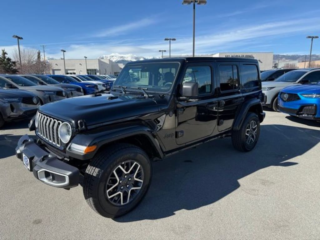Used 2025 Jeep Wrangler Sahara SUV