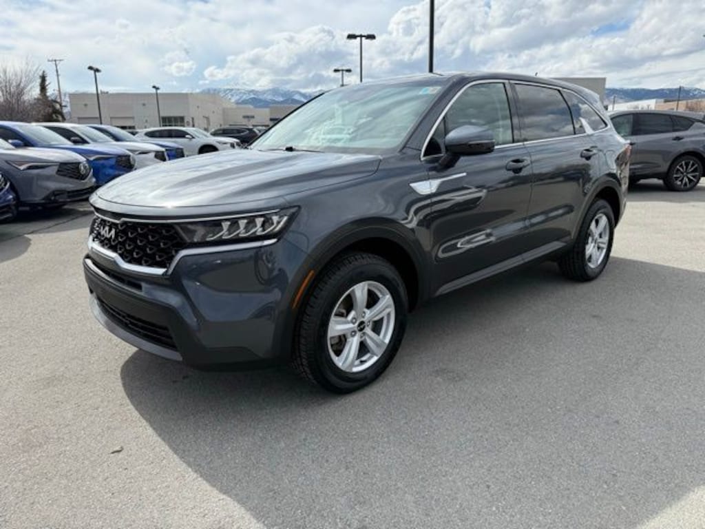 Used 2023 Kia Sorento LX SUV