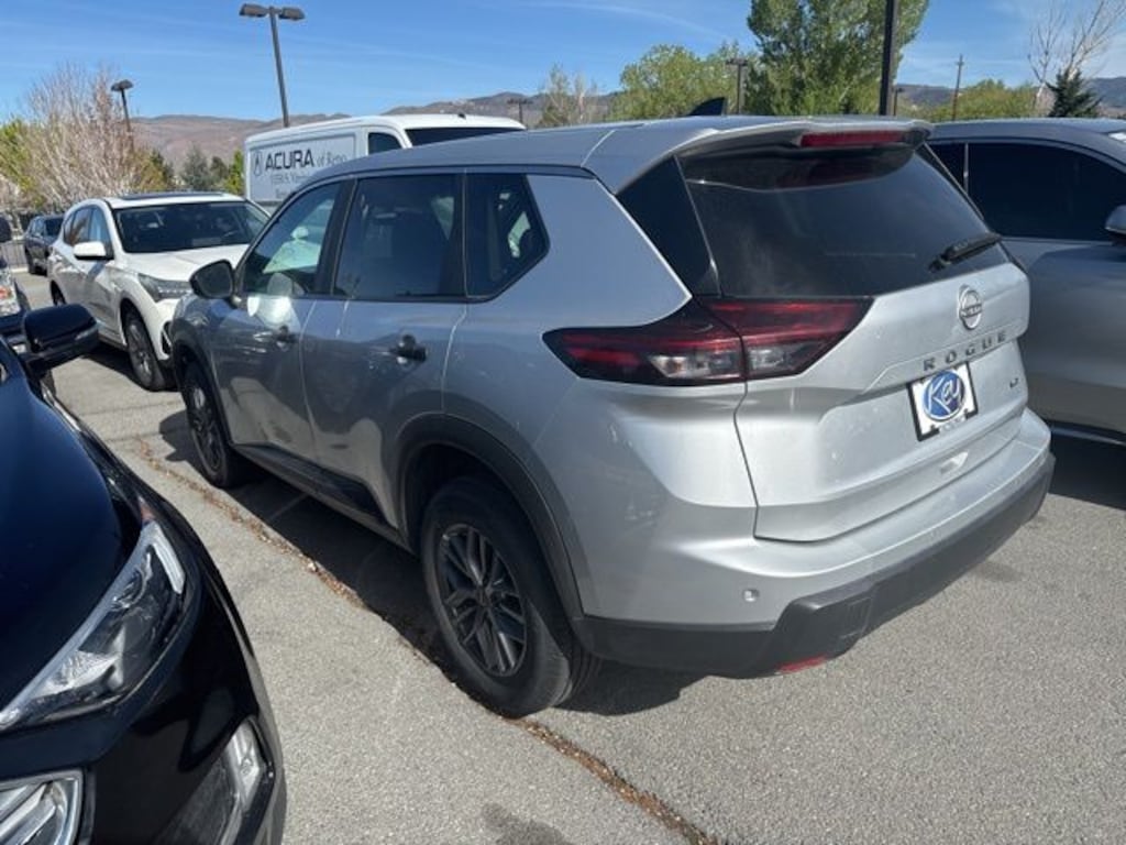 Used 2024 Nissan Rogue S SUV