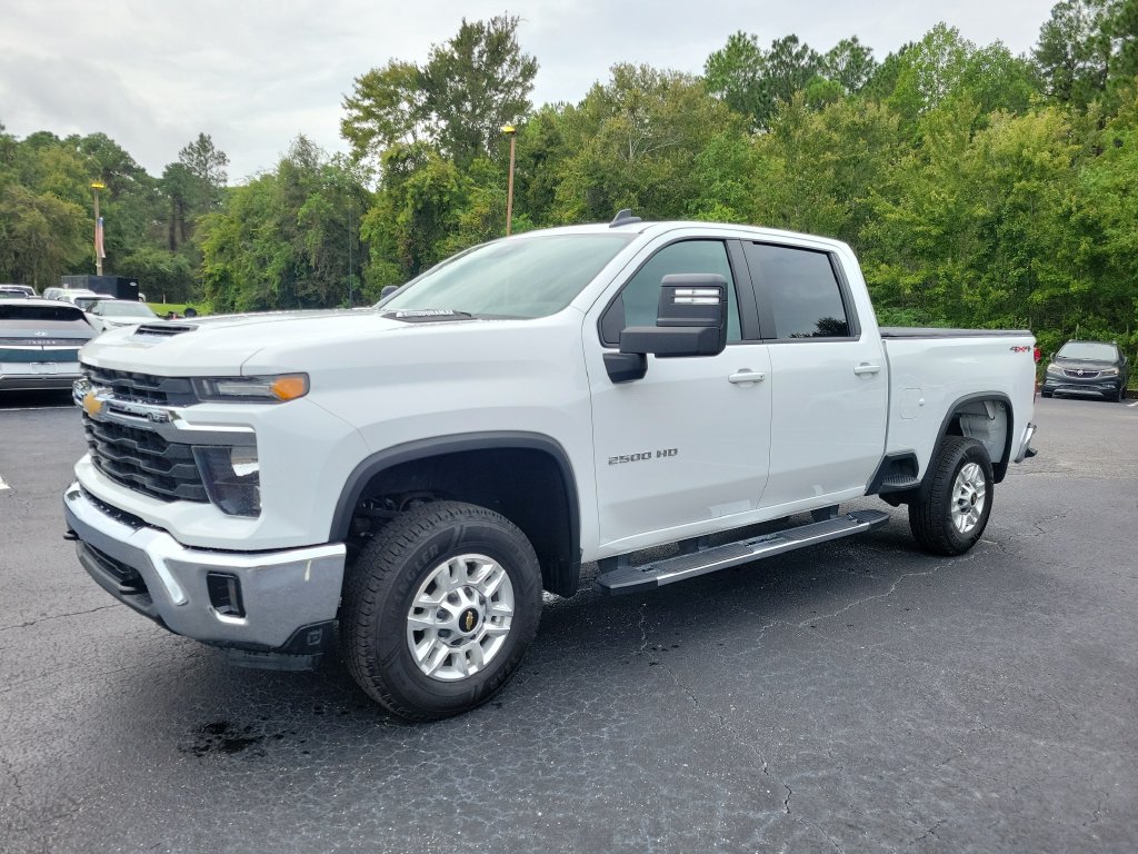 Used 2025 Chevrolet Silverado 2500 HD LT Truck Crew Cab