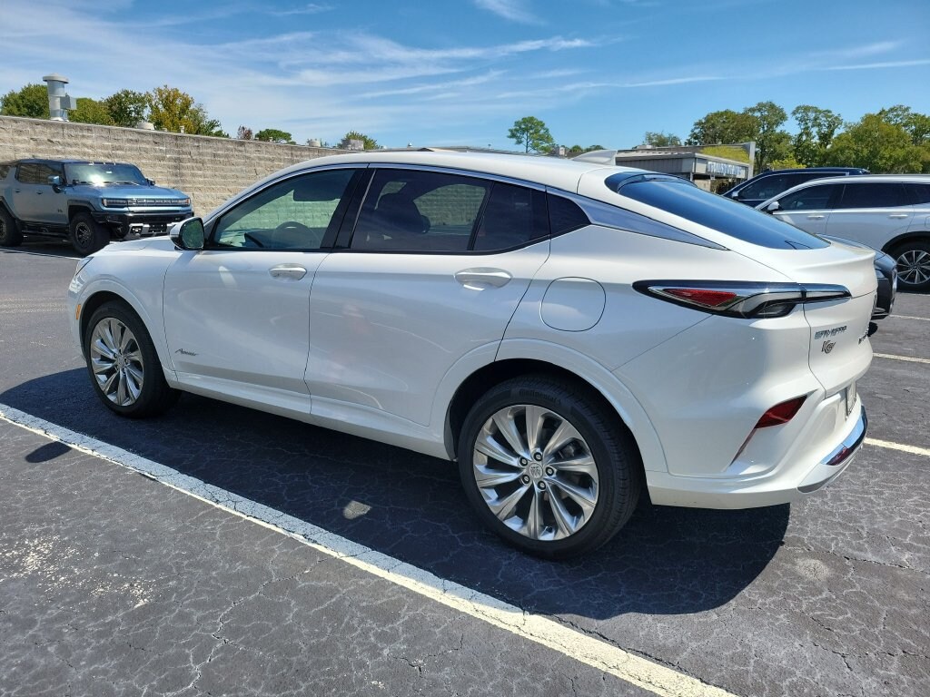 Used 2024 Buick Envista Avenir SUV