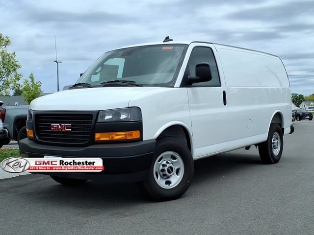 2025 GMC Savana Cargo