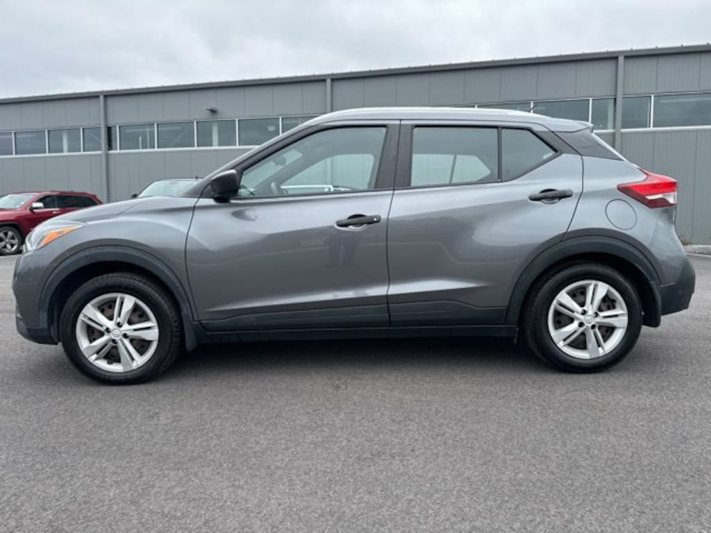 Used 2019 Nissan Kicks S
