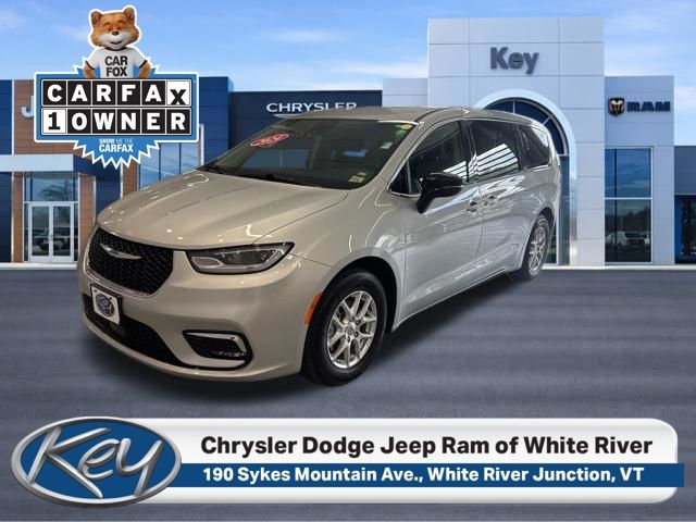 2024 Chrysler Pacifica