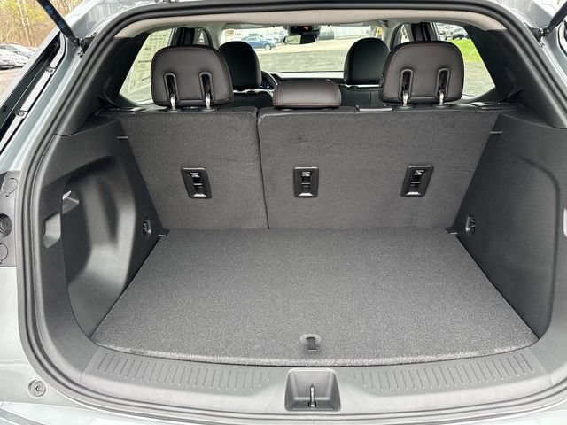 2027 Chevrolet Bolt RS - Photo 27