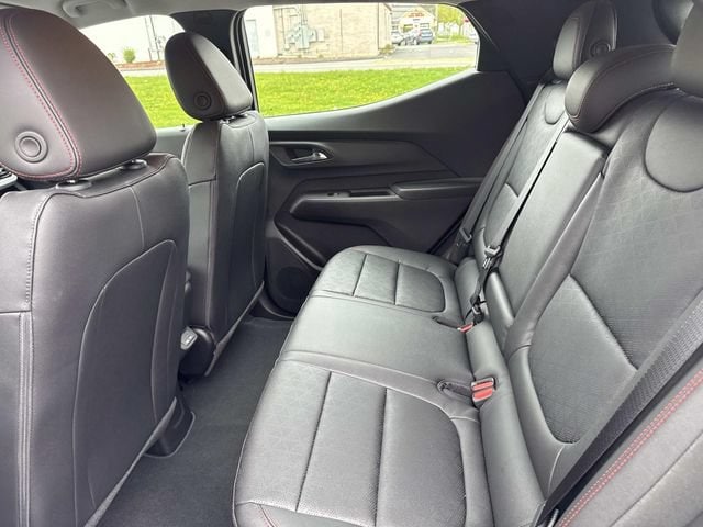 2027 Chevrolet Bolt RS - Photo 26