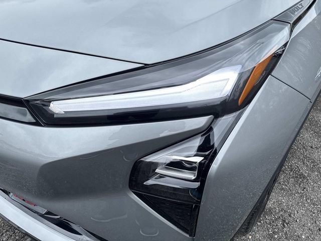 2027 Chevrolet Bolt RS - Photo 10